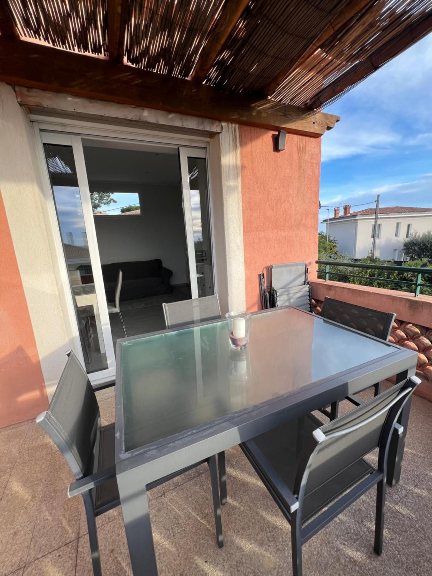 Agreable 3 Pieces Climatise Avec Vue Mer Et Parking Villefranche-sur-Mer Exterior foto